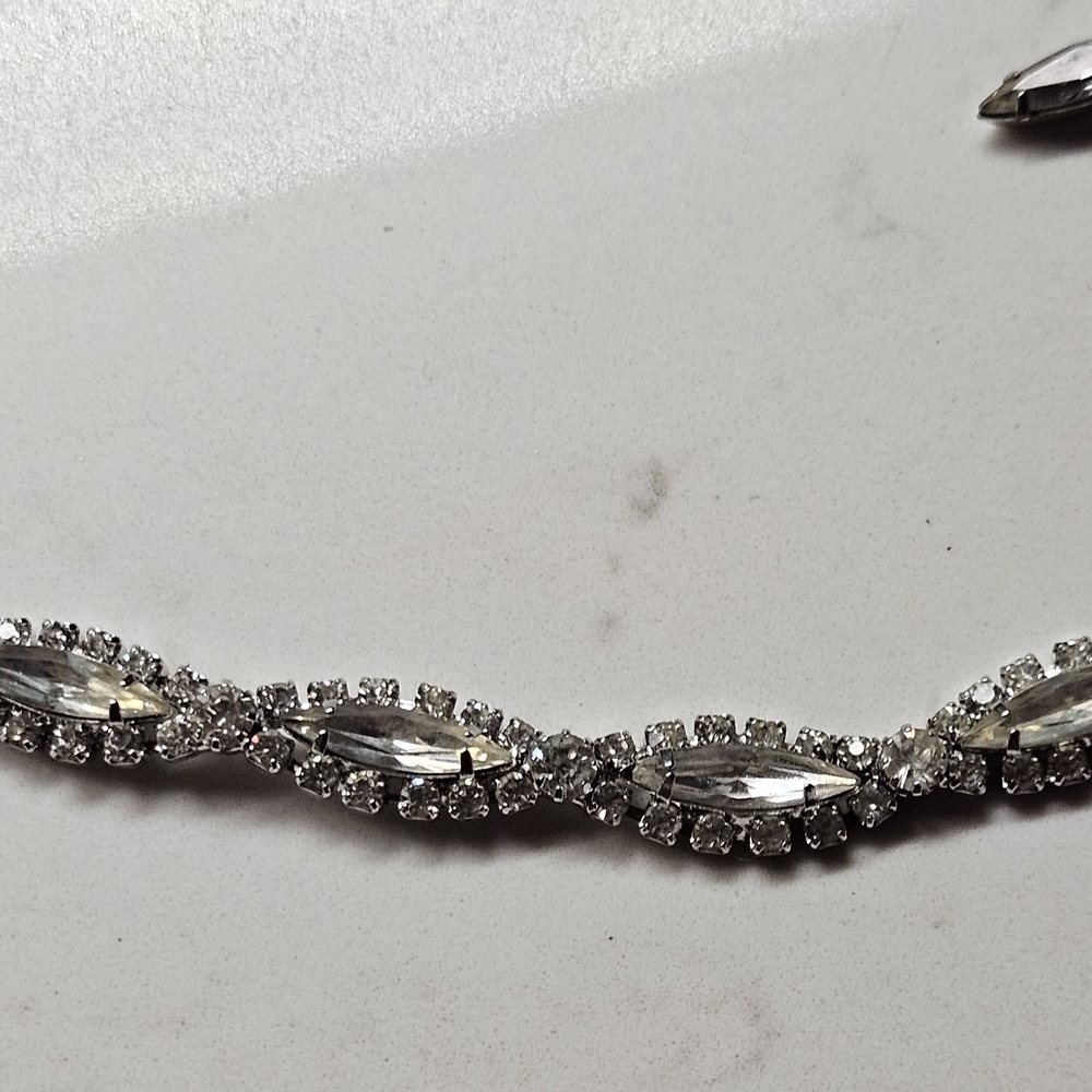 Elegant Silver Rhinestone Women's Bracelet